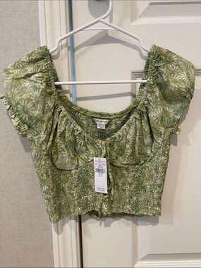 NWT American Eagle green Floral Smocked Top SZ XS